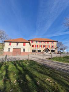 Hotels Hotel des Cevennes : photos des chambres