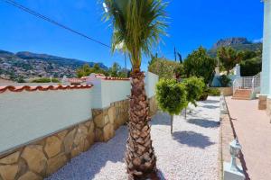 Villa 200 meters from the beach