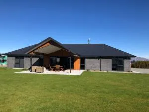 Twizel - Tussock Haven - Free WiFi - Clearburn