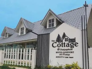 The Cottage at Chiyaphum - Ban Bua Yai