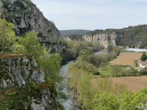 Appartements GITE L'ERMITAGE CAHORS : photos des chambres