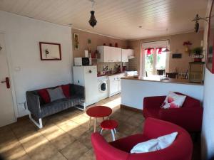 Maisons de vacances Adorable maison, terrasse avec vue sur bocage proche Mont St-Michel : photos des chambres