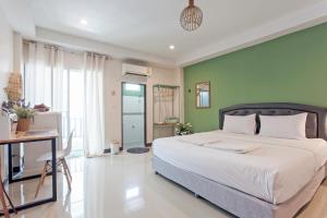 Phòng Deluxe Có Giường Cỡ King (Deluxe King Room)