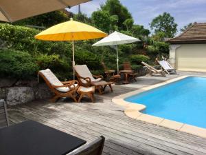 Maisons de vacances Belle maison avec piscine : photos des chambres