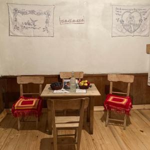 Household Babovic - Old house Miljans valley