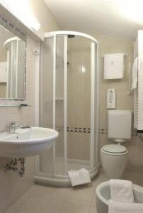 Twin Room room in Atlantide Hotel