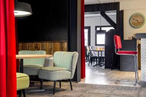 Hotels ibis Styles Chartres Metropole : photos des chambres