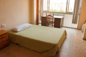 bigger flat for holiday near beach ideal for familie with climatisacion