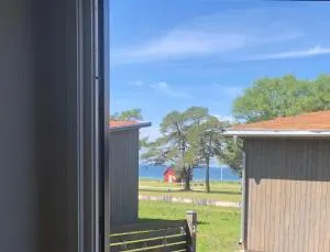 Gotland Tofta, Stuga med superläge! Havsutsikt på Tofta strand mindre än 10 minuter till en av Sveriges högst rankade golfbana! - Västergarn