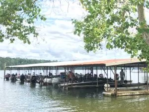 Alpine Lakeside Motel Room Backside - Sabinetown
