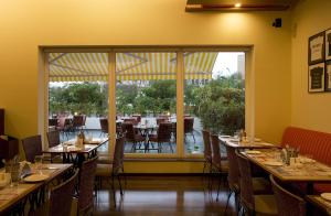 Lemon Tree Hotel Hinjewadi Pune