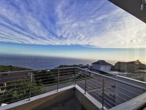 Nearby Herolds Bay Self-Catering Guest House