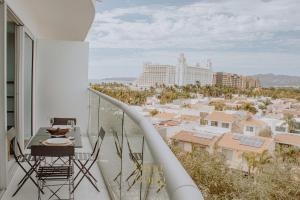 Máritima Golf New apartment private beach access