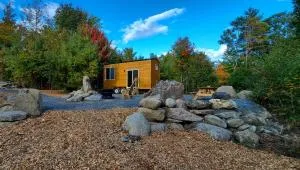 Trailside Stays - Rumney