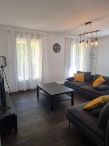 LE GRAND MÉAS superbe appartement au calme - 布尔圣昂代奥