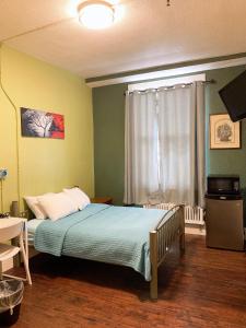 Double Room with Private Bathroom room in Orange Village Hostel