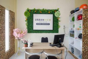 Urbanview Hotel Jogja City Mall