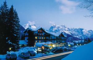 4 hvězdičkový hotel Hotel Lorenzetti Madonna di Campiglio Itálie