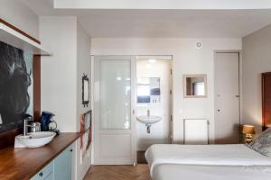 Studio Loren Studio Fellini