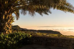 Casa rural con increible vistas al Mar y Teide, Valverde - El Hierro