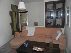 BAIX EMPORDÀ. Increíble casa en pueblo medieval