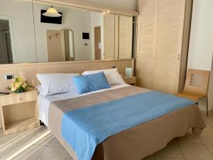 Standard Double or Twin Room room in Hotel Granada