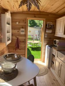 Chalets Roulottes & SPA du pont des charrettes : photos des chambres