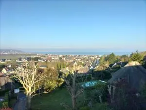 Joli studio neuf vue mer proche Deauville - 滨海维莱