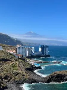 Coastal Vibe - El Pris