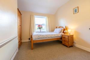 Lake District, spacious holiday home, sleeps 11, village location