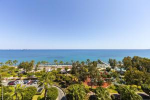 Lovely 3-bedroom apartment in Prokymea court