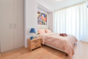 Beautiful new apartment 5 min from Piraeus Port (A2)