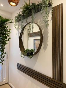 contemporary quiet countryside retreat