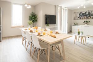 Appartements Duplex Republique YourHostHelper : photos des chambres