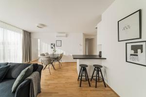 Arbio I Livs Place Lux Apartments