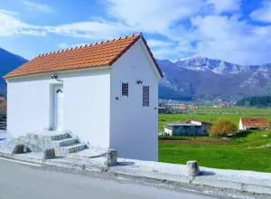 NJEGUSI OASIS - a place to charge your batteries! - Njeguši