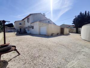 Maisons de vacances Margaillan - tres belle maison avec parking, jardin et clim : photos des chambres