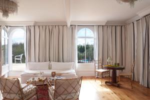 Hotels Brindos, Lac & Chateau - Relais & Chateaux - Anglet Biarritz : photos des chambres