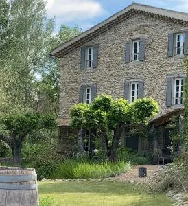 Mas Lou Parpaioun - Crestet