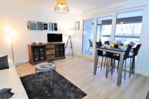 Appartements LA DUCHESSE, T3 CENTRE - LOGGIA - PARKING - WIFI : photos des chambres