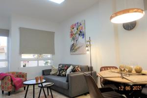 Santa Barbara Apartment - 200 m to the beach