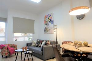 Santa Barbara Apartment - 200 m to the beach