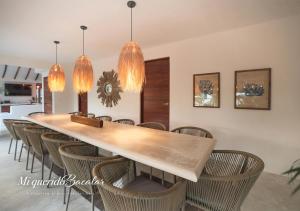 Casa Tita, amazing views with Private Pier, Bar & Jacuzzi