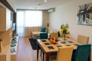 Todor Vlaykov Apartment 10 min walk to Varna center