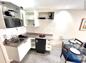 Apê Beira Mar Meireles Com café da manhã