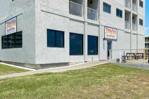 Royal Gulf Beach and Racquet Club-5615-Beachfront Luxury! Near Kiva Dunes Golf