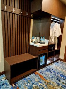 New West Hotel