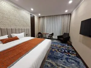 New West Hotel - Olon Shandanii Jisa