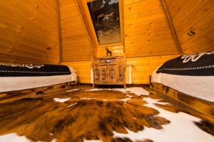 U Tadka dom z jacuzzi na zielonej