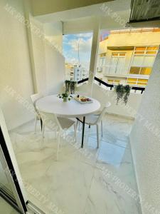 Milos City Center Apt. 32